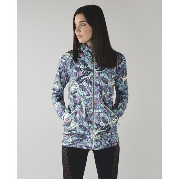 Lululemon Jackets & Blazers - Lululemon Miss Misty Jacket II Iridescent Multicolor Lightweight Rain Size 6 EUC